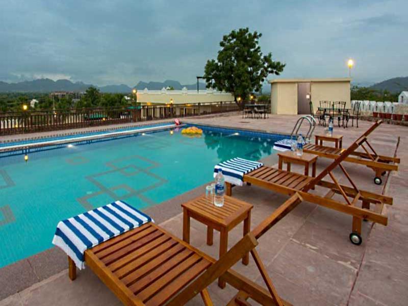 Hill Garden Retreat Hotell Udaipur Exteriör bild